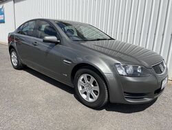 HOLDEN VE 2 COMMODORE OMEGA SEDAN   2011