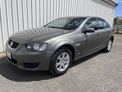 HOLDEN VE 2 COMMODORE OMEGA SEDAN   2011